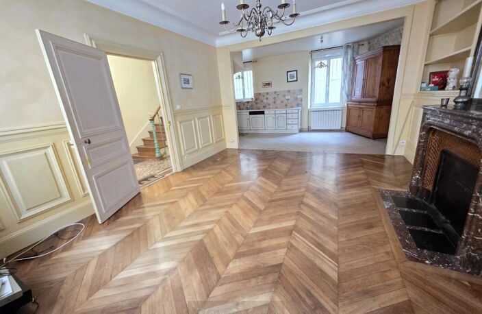 Maison spacieuse à Montargis avec 4 chambres — photo 2