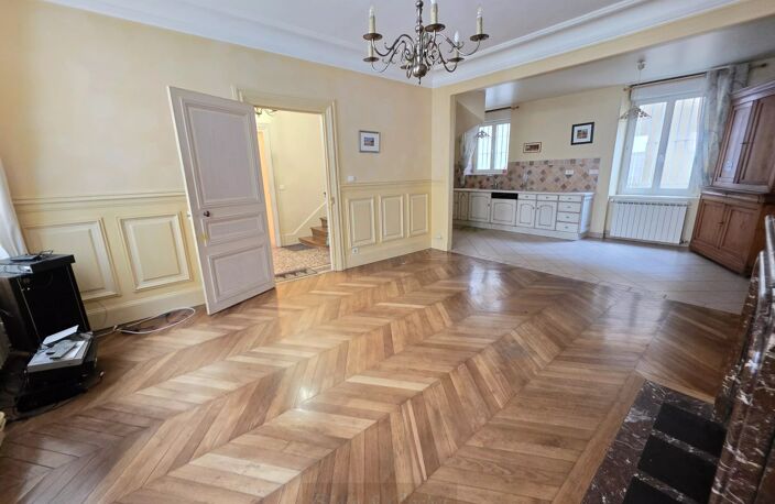 Maison spacieuse à Montargis avec 4 chambres — photo 3