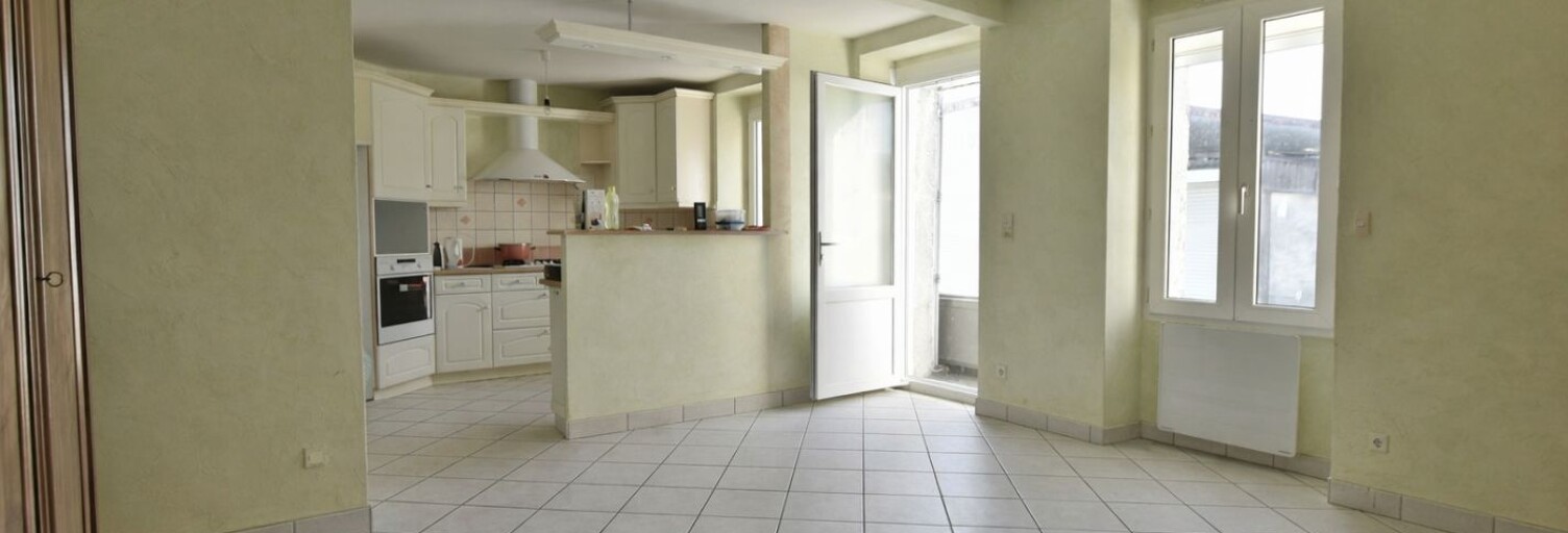 Maison 7 Pièces 101 m² à vendre à Saint-Léger-sous-Cholet (49280)