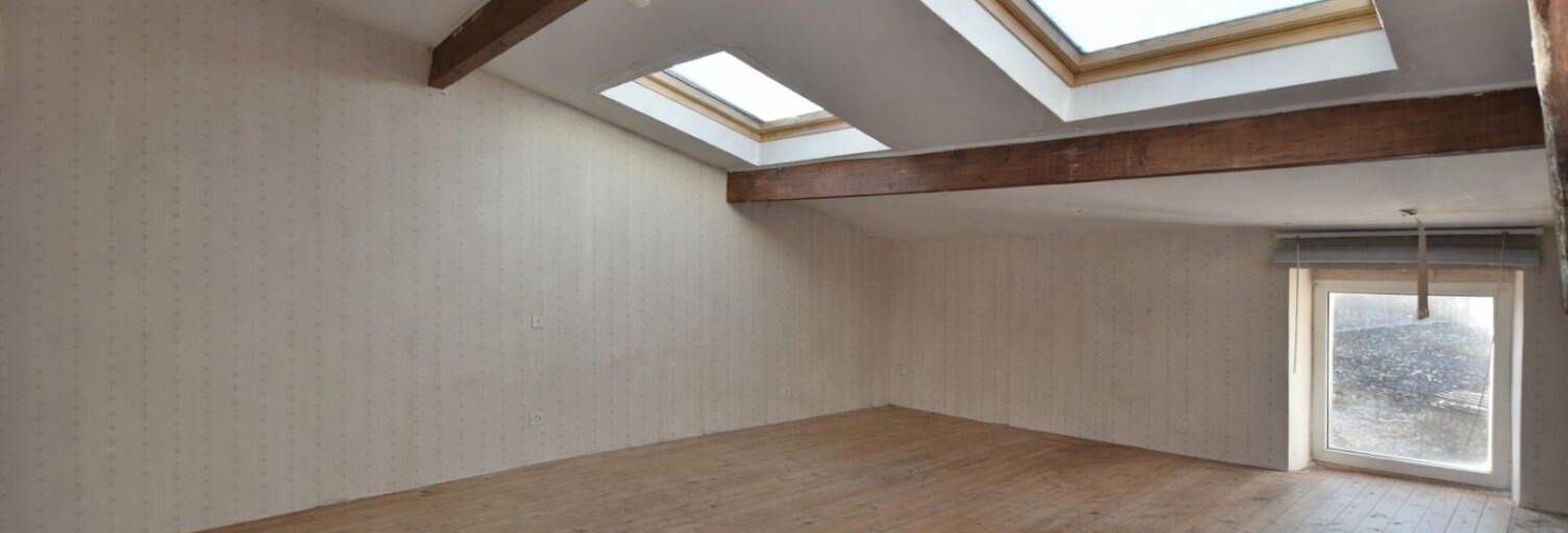 Maison 7 Pièces 101 m² à vendre à Saint-Léger-sous-Cholet (49280)