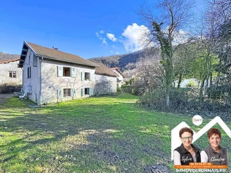 Maison en pierre à réhabiliter  charme dauphinois et beau potentiel — photo 1