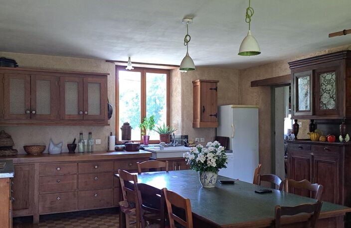 FERMETTE DE 130M² AVEC 4 CHAMBRES SUR UN MAGNIFIQUE TERRAIN DE 15000M² — photo 4
