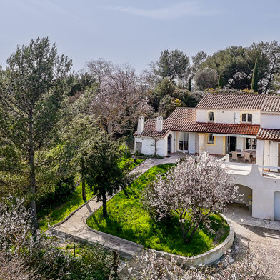 Maison 4 pièces 680000 €