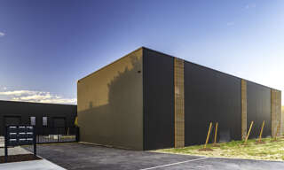 Commerce  248 m² à louer à Labège (31670)