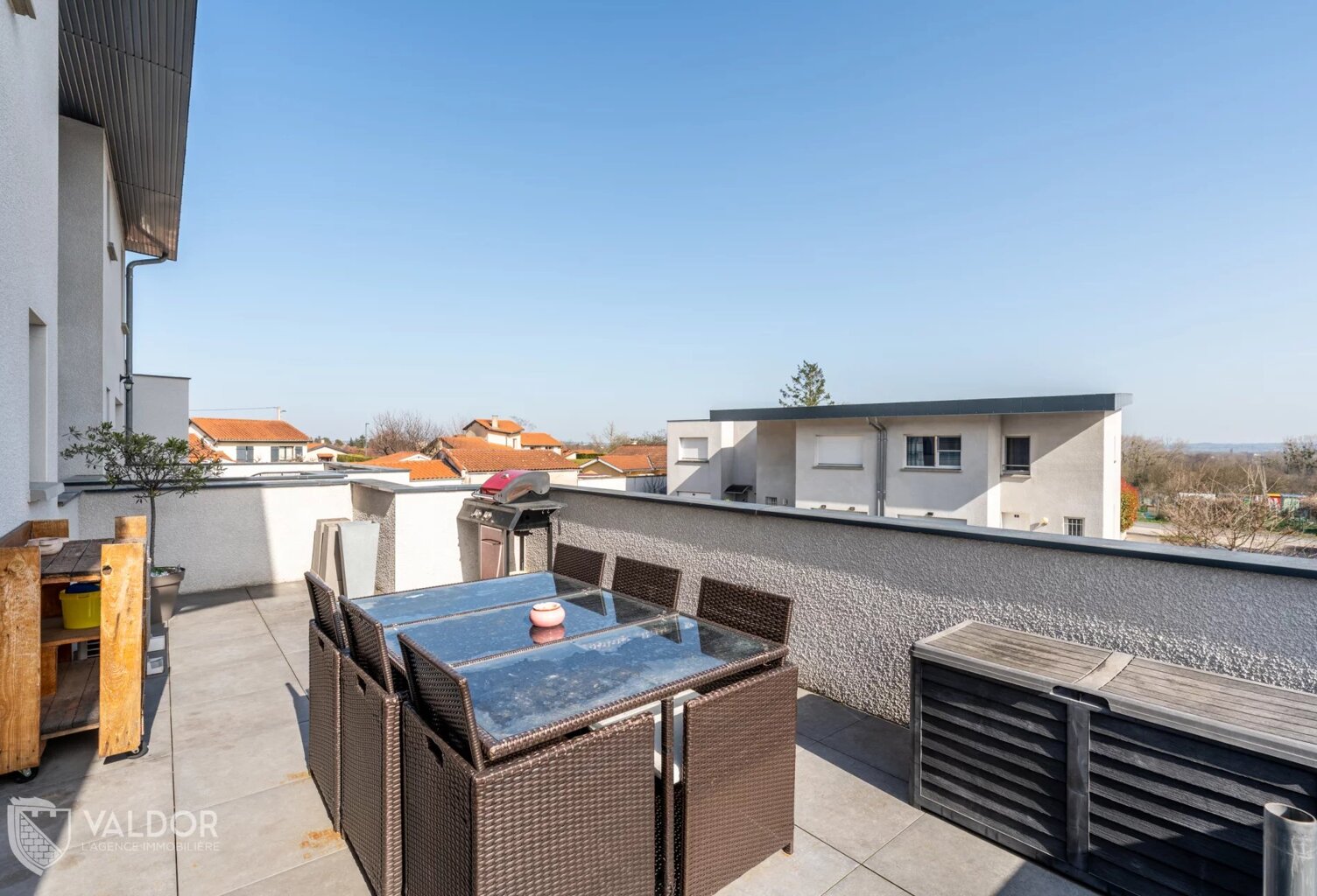 Appartement duplex en attique de 121 m² avec terrasse — photo 1
