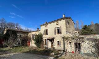 Maison 10 Pièces 177 m² à vendre à Dieulefit (26220)