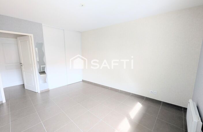 NOUVEAUTE, appartement situé au centre ville de Saint-Raphaël dans une Résidence sécurisée avec ascenseur, parking privatif — photo 5