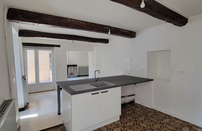 Maison de village avec grand garage et terrasses — photo 5