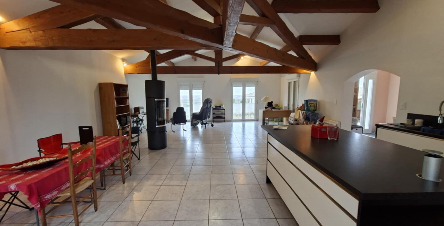 Vente maison 5 pièces 145 m² Montouliers (34310) — photo 1
