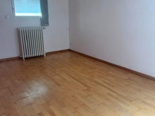 LOCAL PROFESSIONNEL A LOUER ANGERS — photo du bien