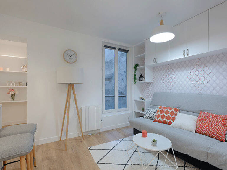 Studio meublé lumineux Paris 18 — photo 1