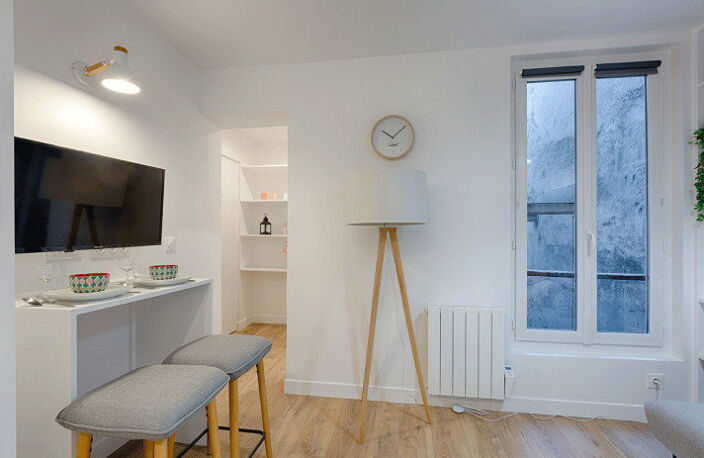Studio meublé lumineux Paris 18 — photo 2