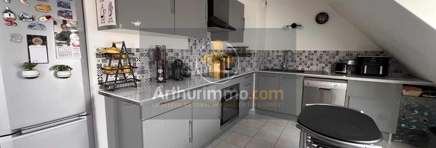 Appartement 4 Pièces 74 m² à vendre à Fontenay-Trésigny (77610)