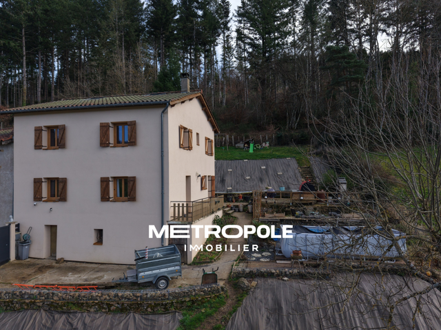 Maison de 118 m2 - Joux - 69170 — photo du bien