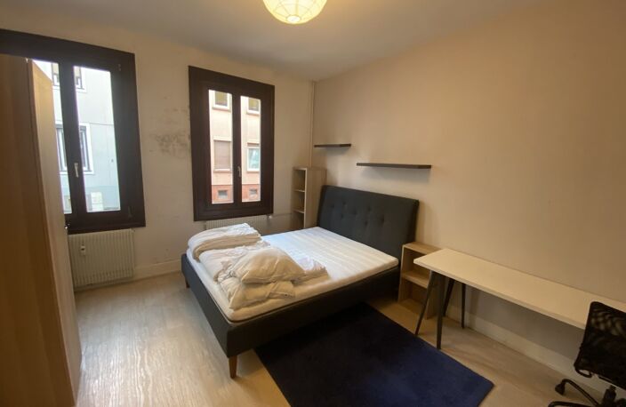 Appartement à louer de 3 pièces et 65 m² 67100 Strasbourg — photo 2