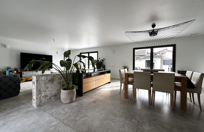 Maison de 167 m2 sur 557 m2 de terrain — photo 2