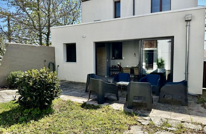 Maison de ville 3 chambres - dépendance de 23.5 m2 — photo 4
