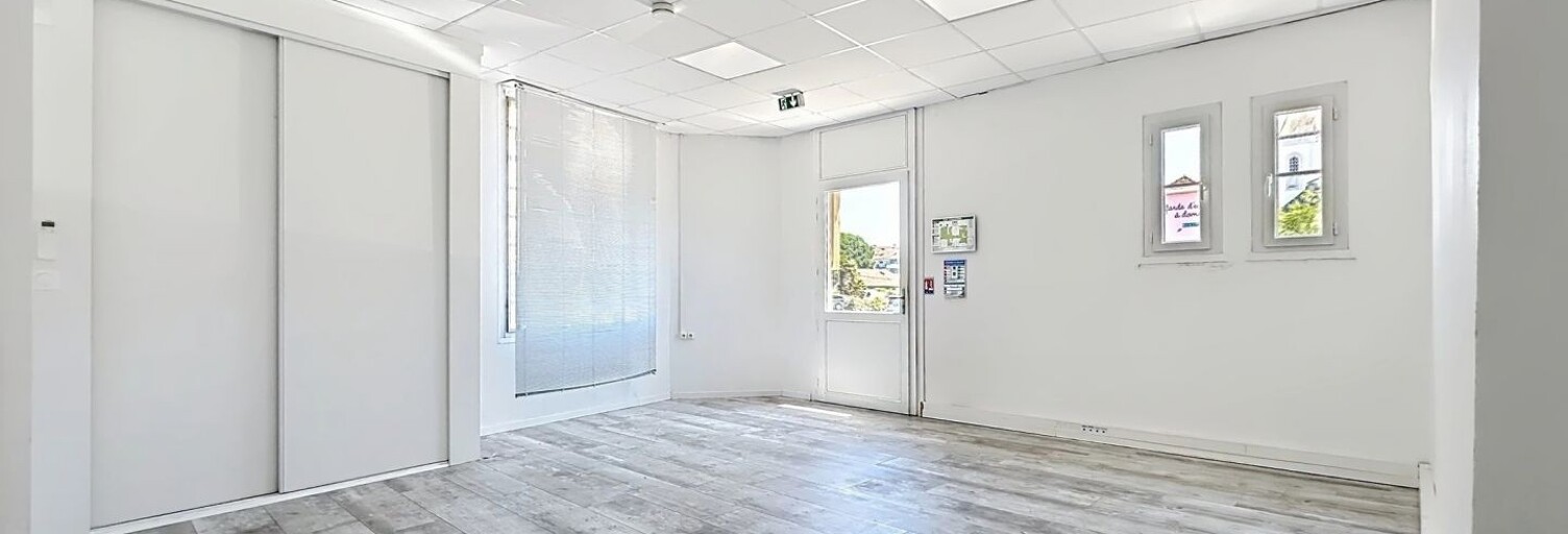 Commerce  101 m² à vendre à Lons (64140)