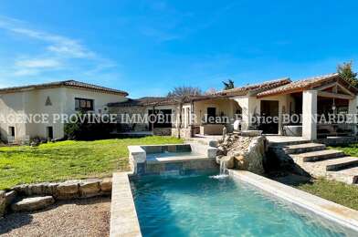Maison 6 pièces 676000 €