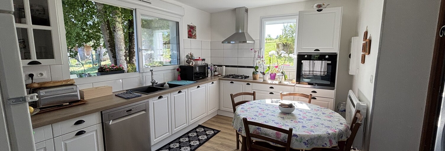 Maison 5 Pièces 165 m² à vendre à Saint-Pardoux-la-Rivière (24470)