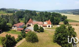 Maison 10 Pièces 270 m² à vendre à Aurions-Idernes (64350)