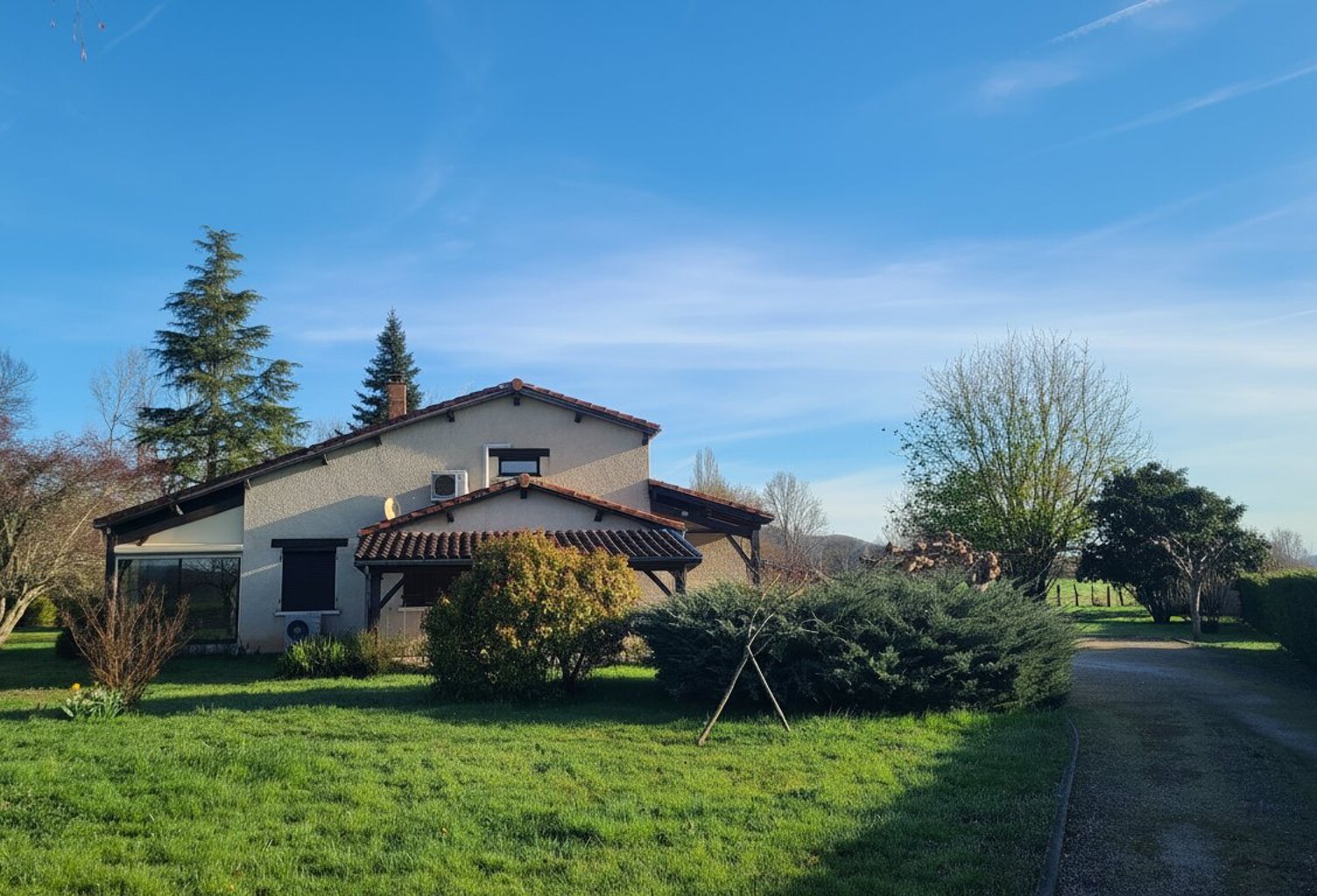 Maison — photo 1