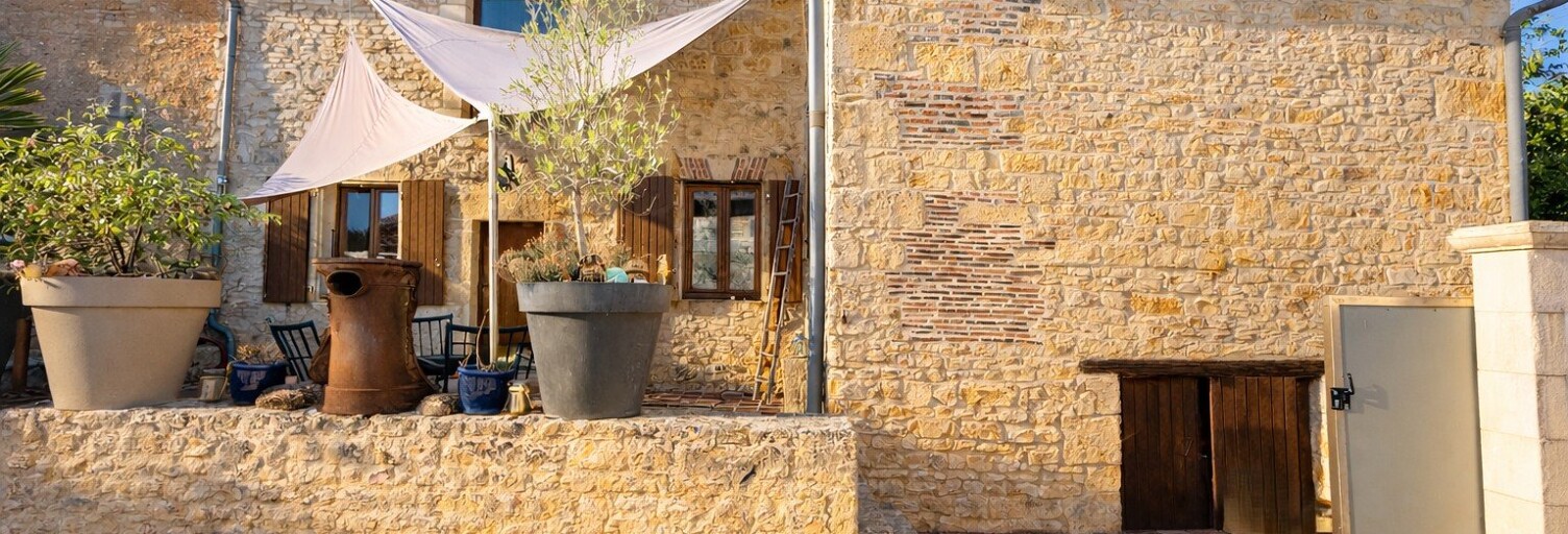 Maison 6 Pièces 93 m² à vendre à Ventouse (16460)