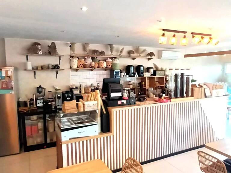 NICE -  RESTAURANT — photo 1
