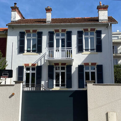 Maison 5 pièces 1680 €