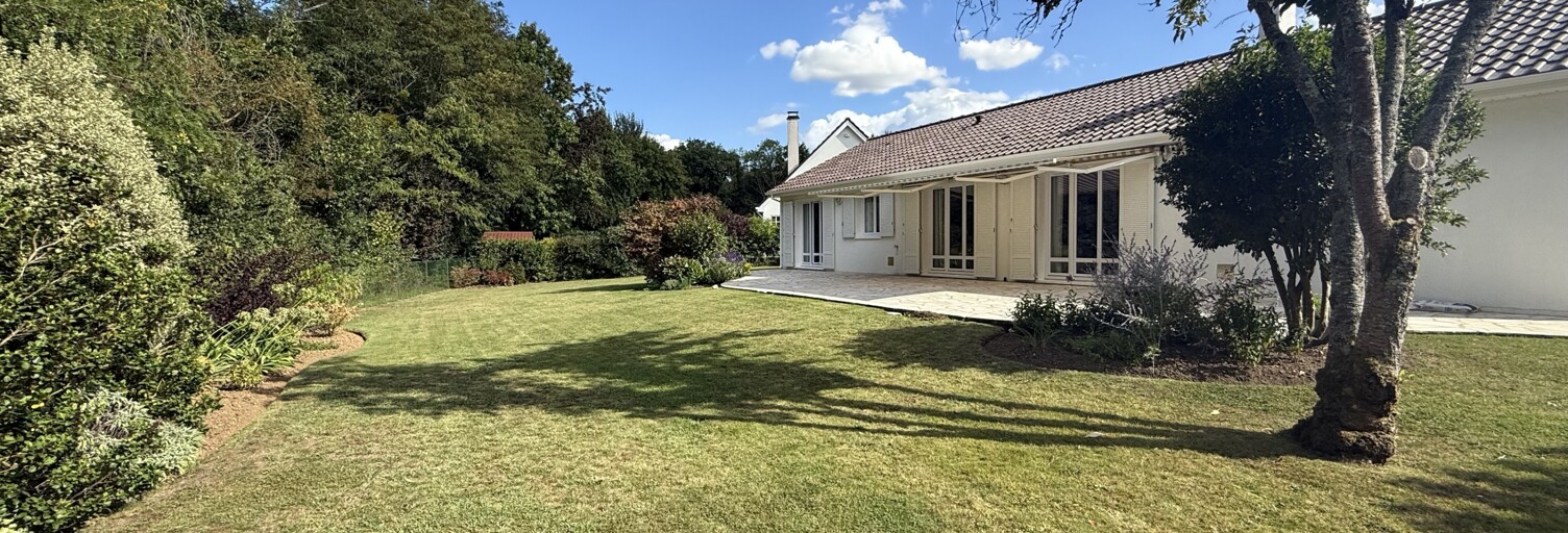 Maison 6 Pièces 140 m² à vendre à Santeny (94440)