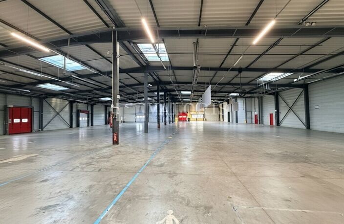 ENTREPOT - LOGISTIQUE à LOUER — photo 3