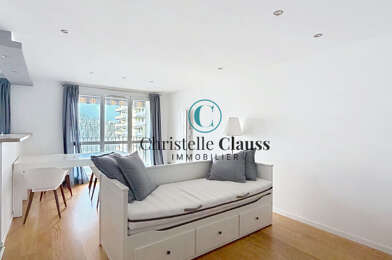 Appartement 3 pièces 1050 €