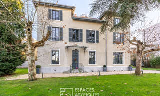 Maison 10 Pièces 307 m² à vendre à Caluire-et-Cuire (69300)
