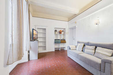 Appartement 1 pièces 570 €