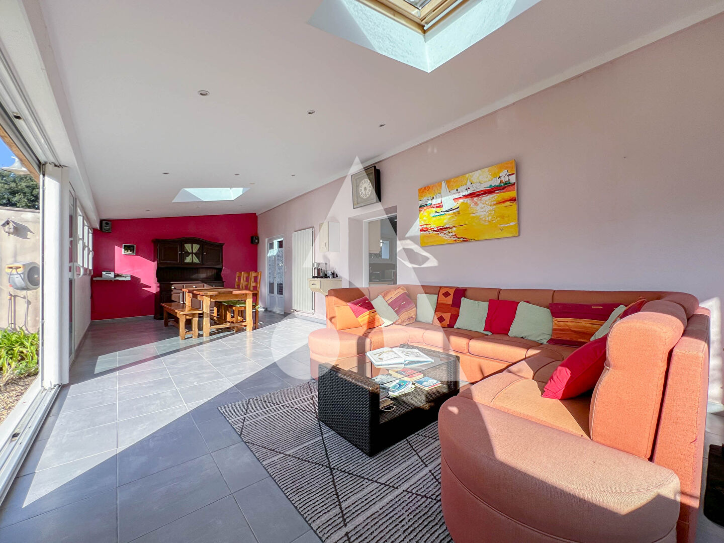 Villa / Maison  T10 à vendre Saintes 17100