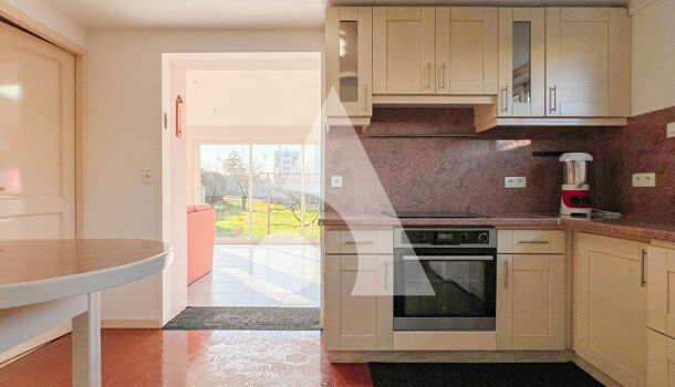 Villa / Maison 10 pièces  à vendre Saintes 17100