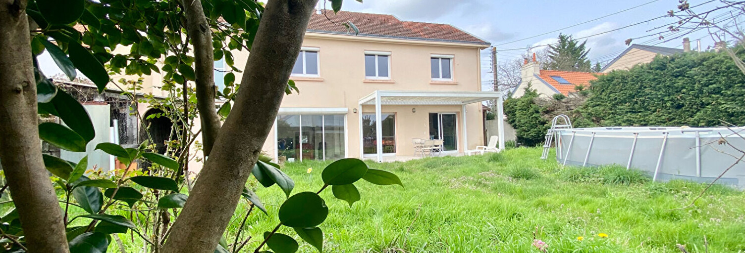 Maison 7 Pièces 182 m² à vendre à Nantes (44000)