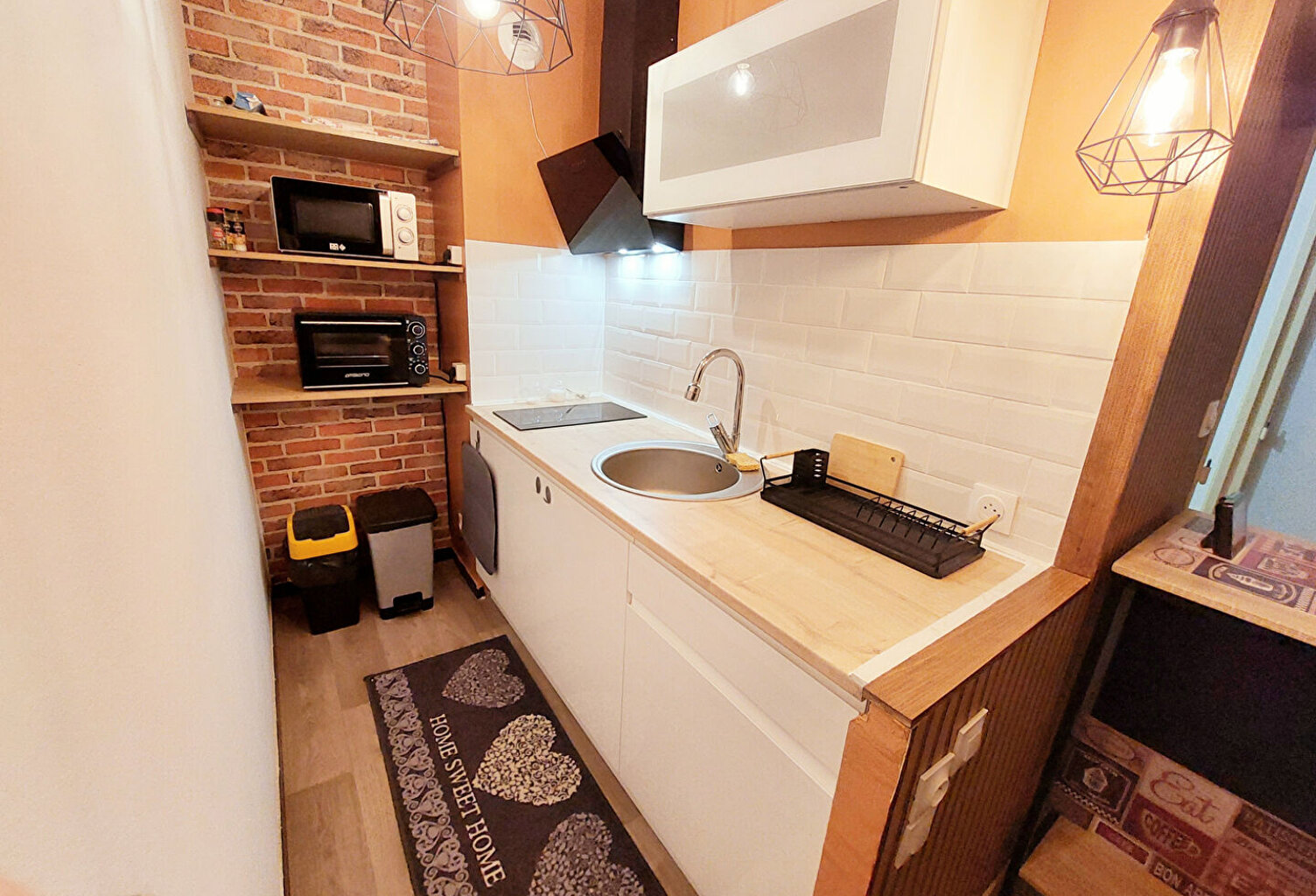 DISPONIBLE - Appartement T2 avec parking privatif et  grande cave privative — photo 1