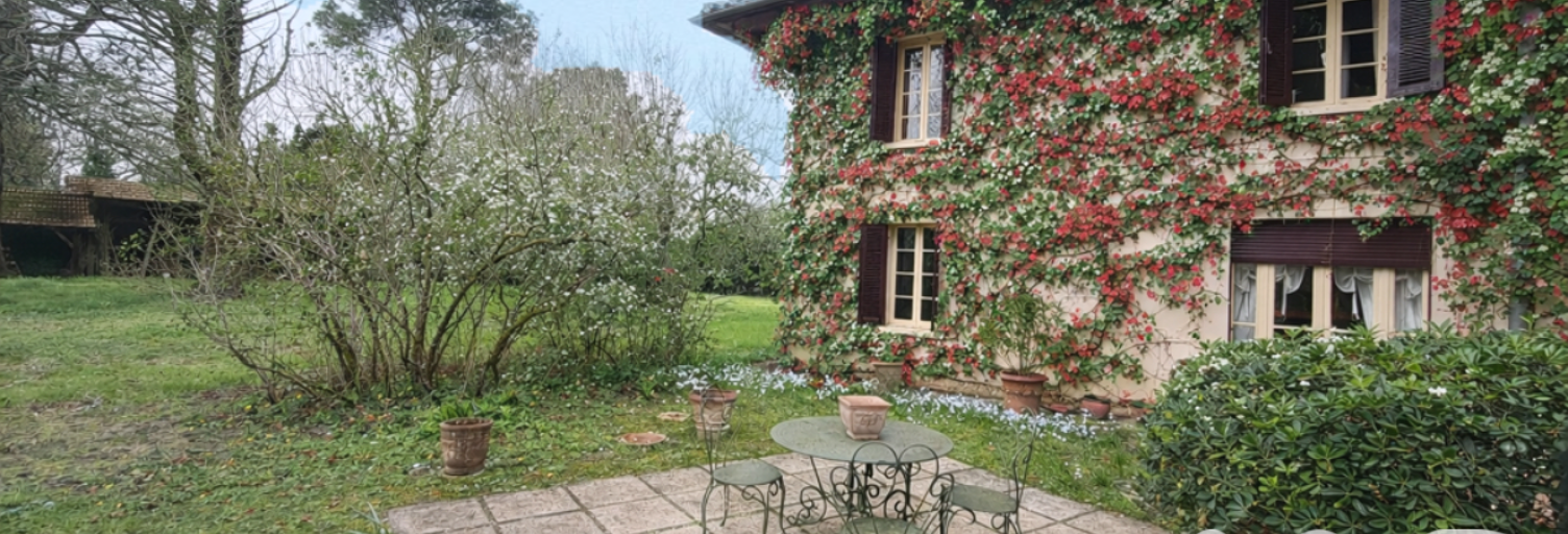 Maison 6 Pièces 271 m² à vendre à Roquefort (40120)