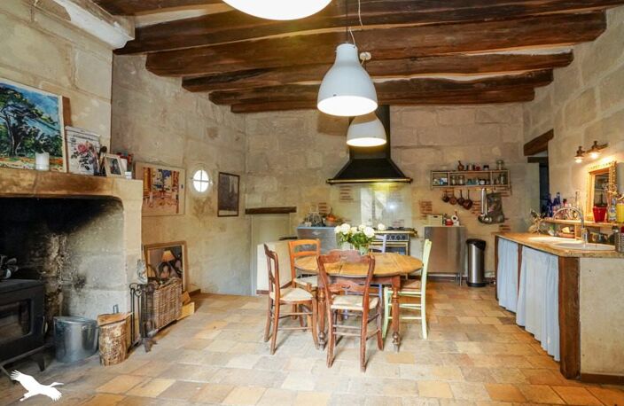 Maison en pierre de 7 pièces principales — photo 3