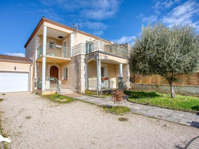 Contemporaine de 4 pièces principales — photo du bien