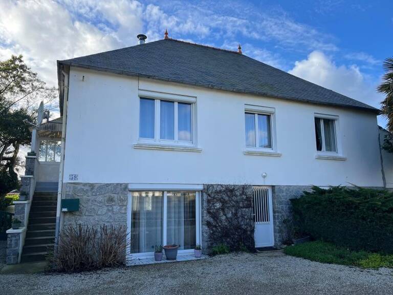 Maison de ville de 7 pièces principales — photo 1