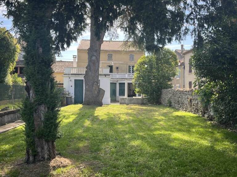Maison de ville de 7 pièces principales — photo 1