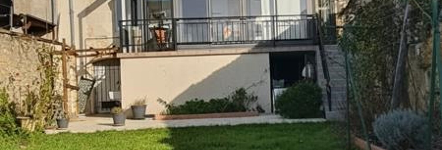 Maison 9 Pièces 175 m² à vendre à Montguyon (17270)