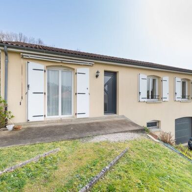 Maison 8 pièces 272896 €