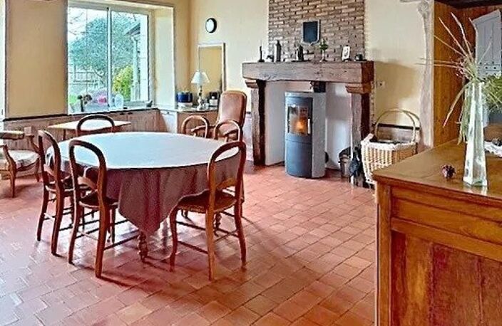 Très belle longère familiale sans voisins avec un terrain clos. — photo 3