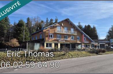 Commerce 18 pièces 328421 €