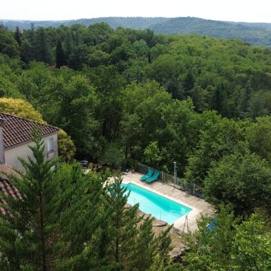 Maison 8 pièces 348000 €