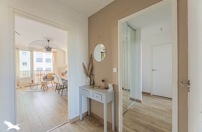 Vente appartement 4 pièces 77 m² Saint-Pierre-des-Corps (37700) — photo 3
