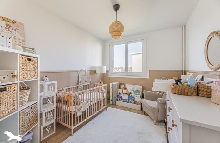 Vente appartement 4 pièces 77 m² Saint-Pierre-des-Corps (37700) — photo 5